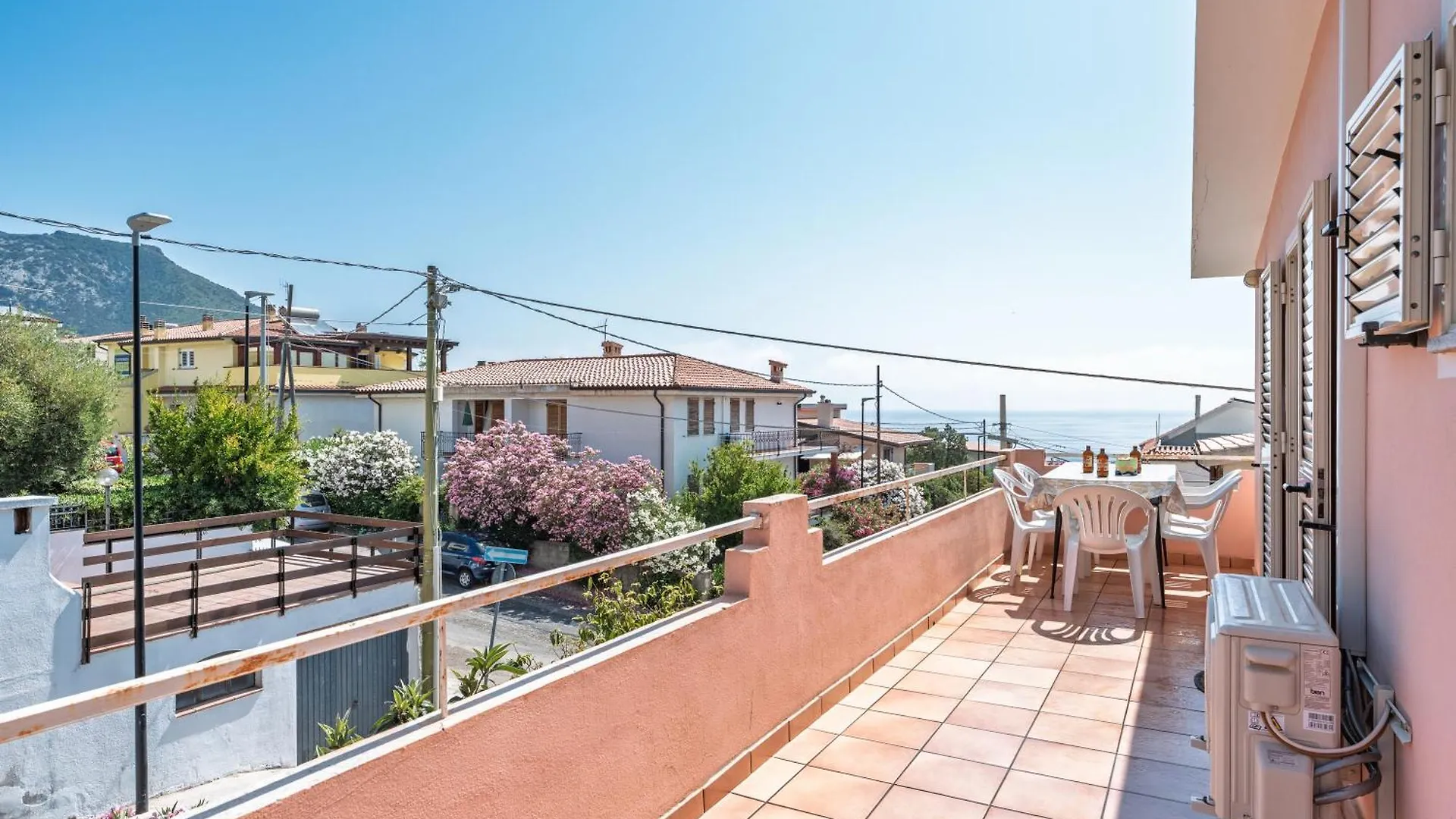 Апартаменты Calagonone Seaview House Кала-Гононе Италия